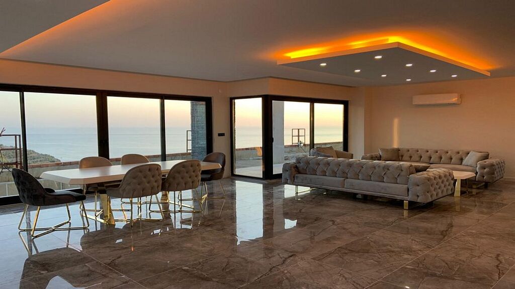 Luxury villa with sea view image